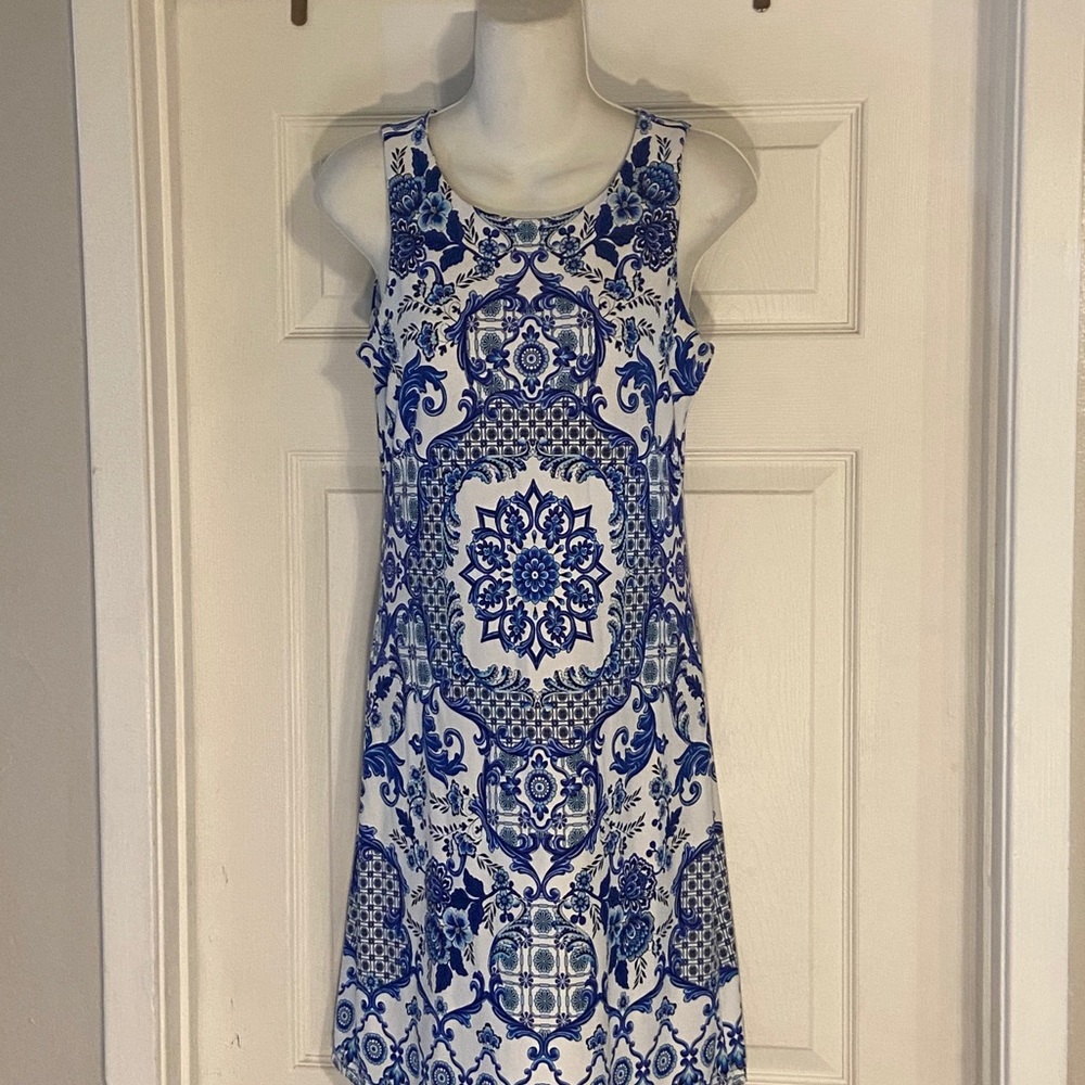Charter’s Club floral dress ( Ps size )